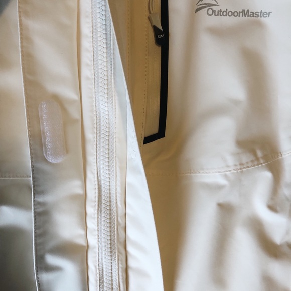 Ski Jacket - Picture 5 of 5